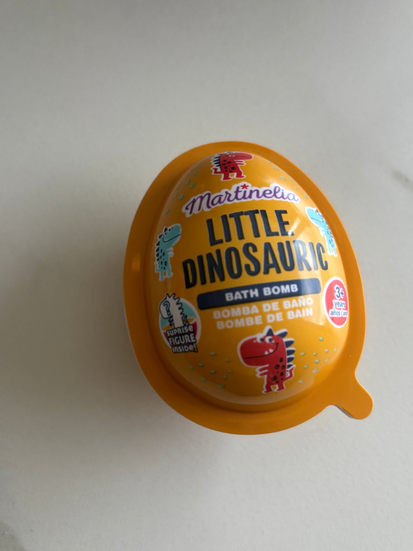 Bruisbal dino met verrassing Nieuw